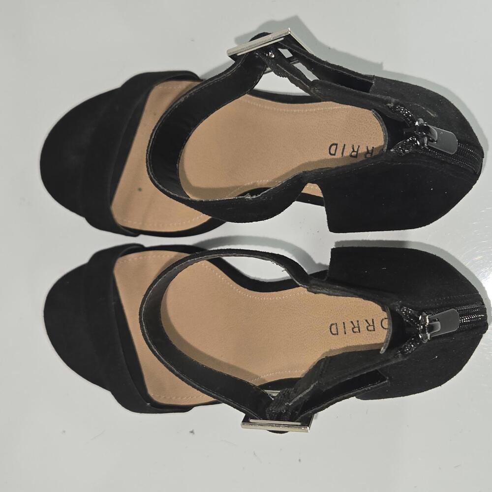 Torrid Women's Suede Strappy Block Heel Black Plus Size 11W - Picture 3 of 9